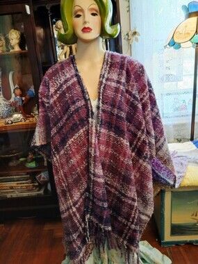 Woolrich Plaid Shawl Fringe Bottom Purple Lavender One Size Ladies